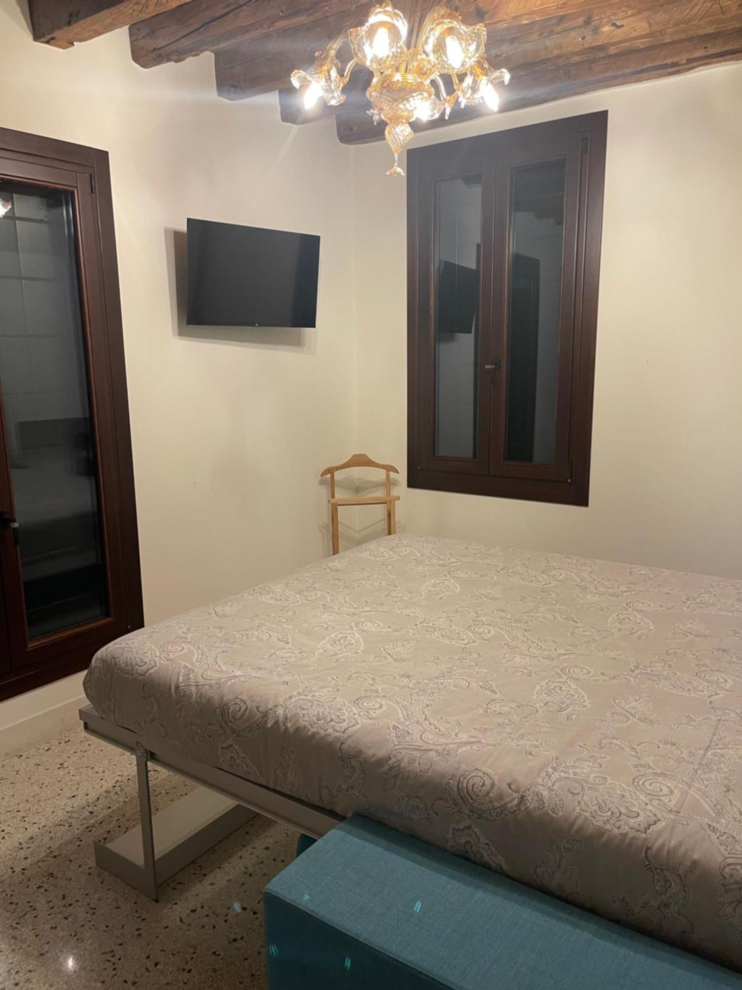 Remer Suites Venesia Ruang foto